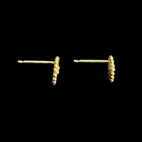 ダイヤの花輪ピアス