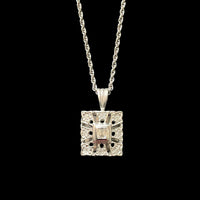 アンティーク調スクエアペンダント