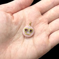 ピンクの瞳のハートスマイリング