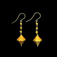 陽のかけらピアス