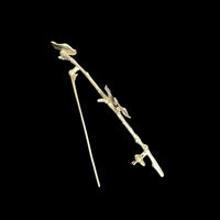 つたの葉のブローチ