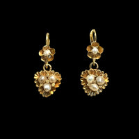 花咲くハートピアス