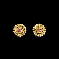 ルビーの花輪ピアス