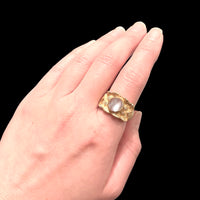 ムーンストーンのリング