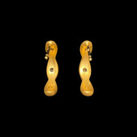 プリミティブアーチピアス