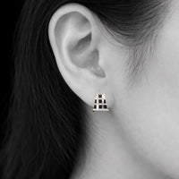グリッドピアス
