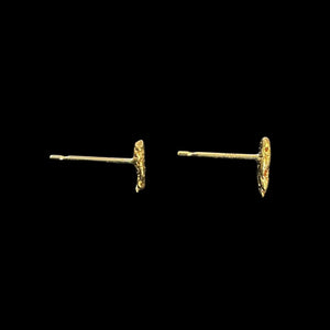 金のかけらピアス(藻)