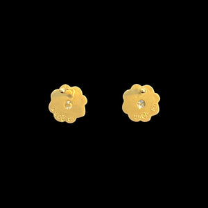 小さなお花のピアス
