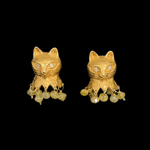 フリンジ猫のピアス
